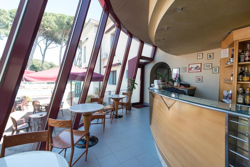 Hotel Kon Tiki Σαν Βιντσέντσο Εξωτερικό φωτογραφία