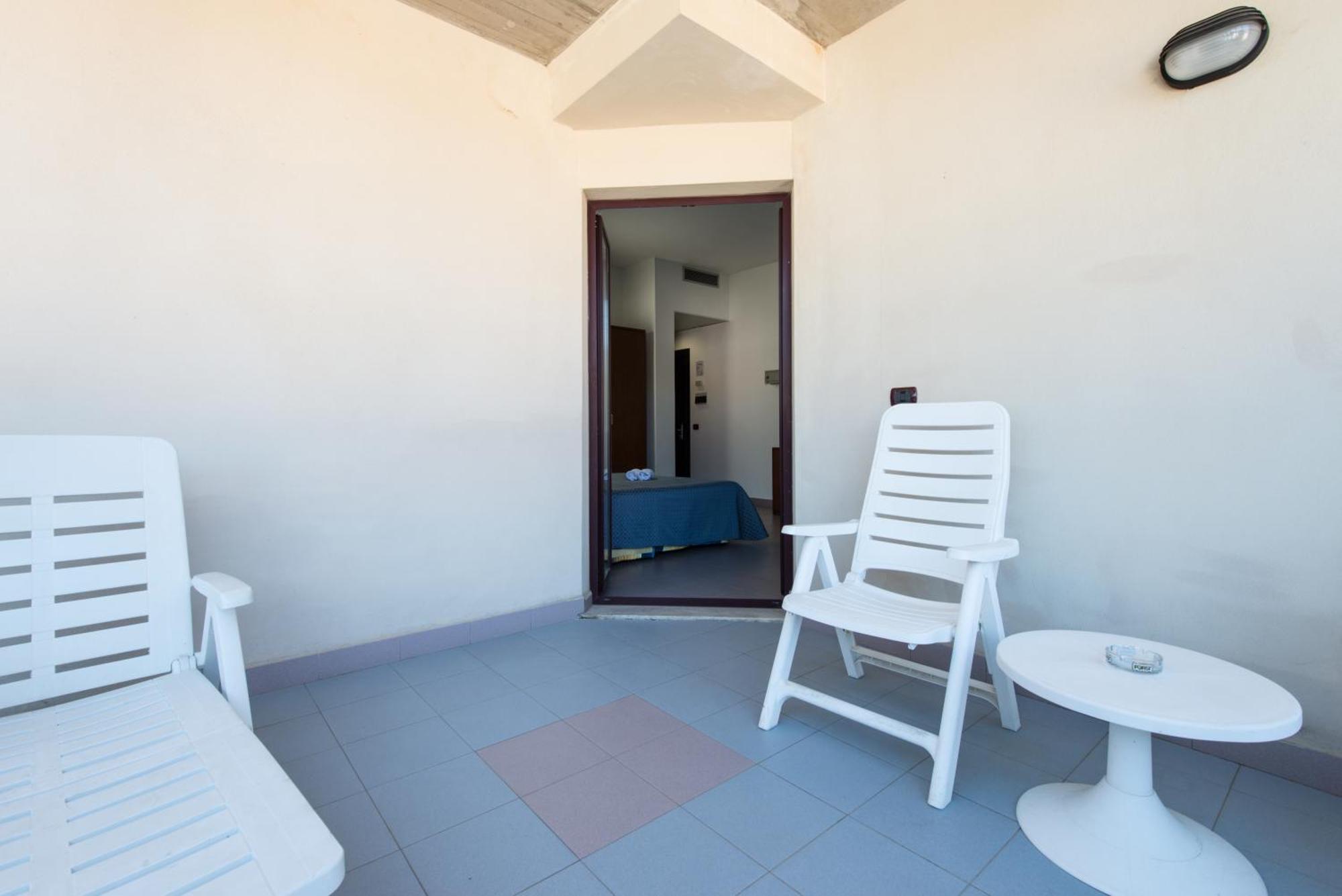Hotel Kon Tiki Σαν Βιντσέντσο Δωμάτιο φωτογραφία